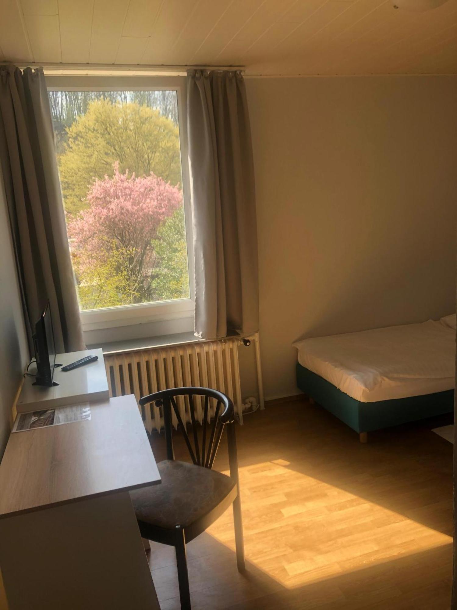Hotel Schwaferts Wuppertal Bilik gambar